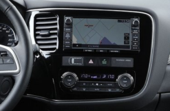 Mitsubishi Outlander 2015+