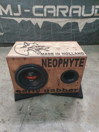 NEOPHYTE prijs is inc woofer