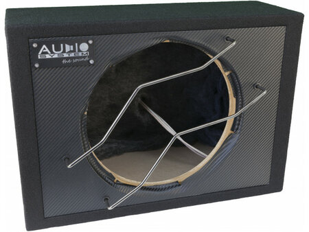 AUDIO SYSTEM Lege behuizing. Gesloten kist 32 liter voor 30 cm bas AUDIO SYSTEM Lege behuizing. Gesloten kist 32 liter voor 30 cm bas (kist is netter dan foto)