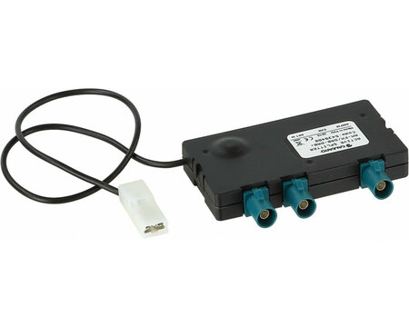 Calearo Actieve Splitter Radio AM/FM / DAB+ / Fakra in en output
