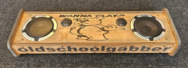 oldschoolgabber  wanna play
