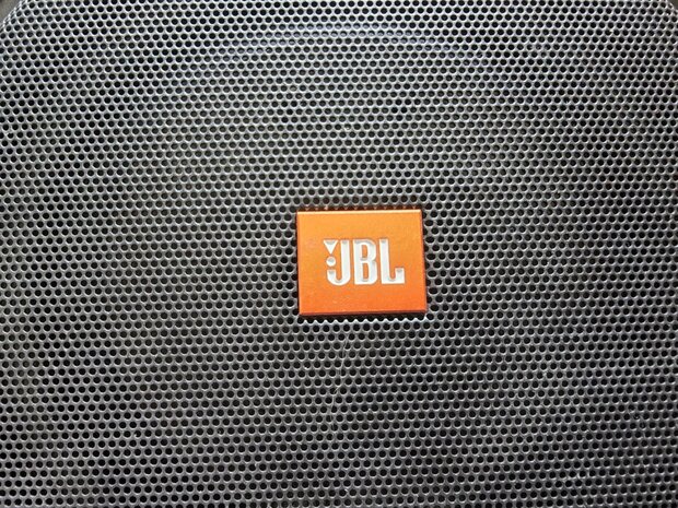 JBL basspro sl2