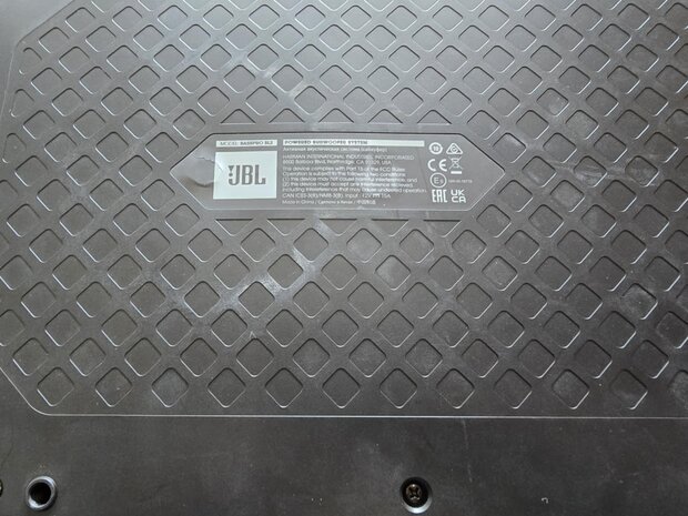 JBL basspro sl2