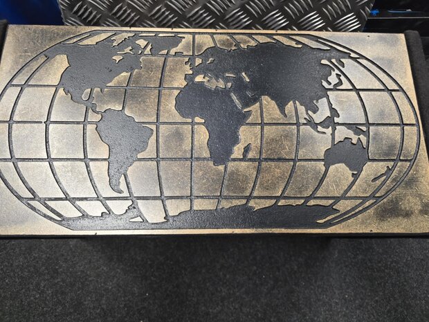 world of music on werreld kaart kist 1x10 inch