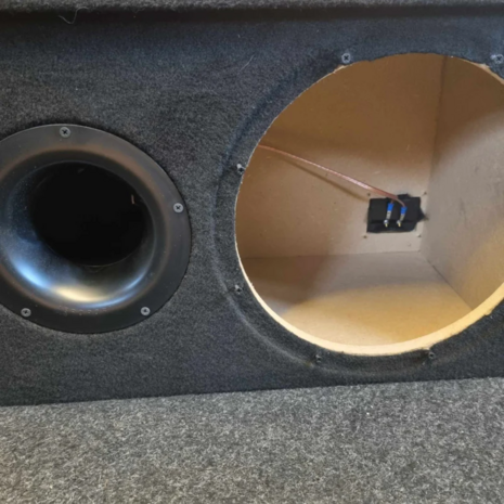 opel 12 inch kist
